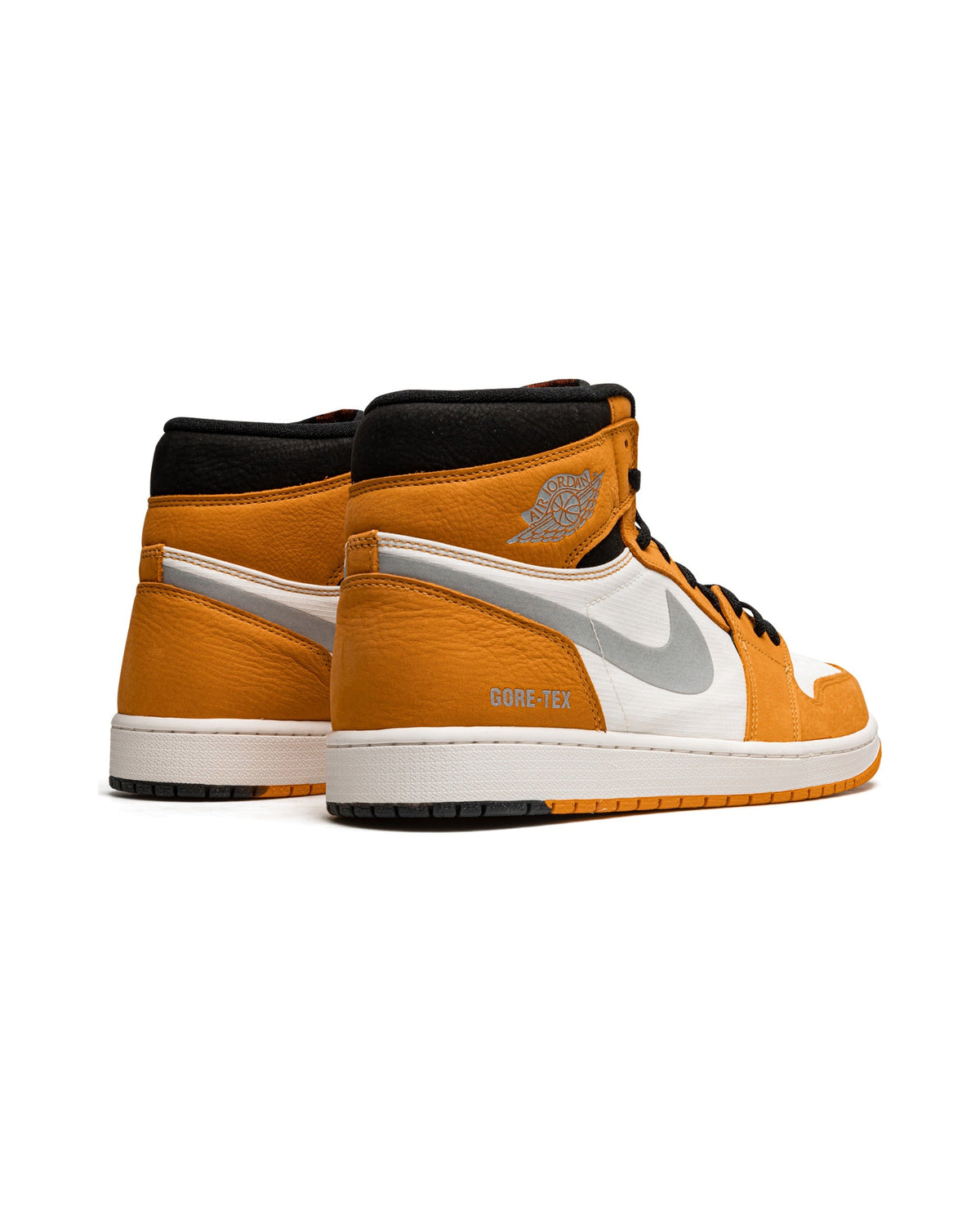 Jordan 1 Retro High Element Gore-Tex Light Curry