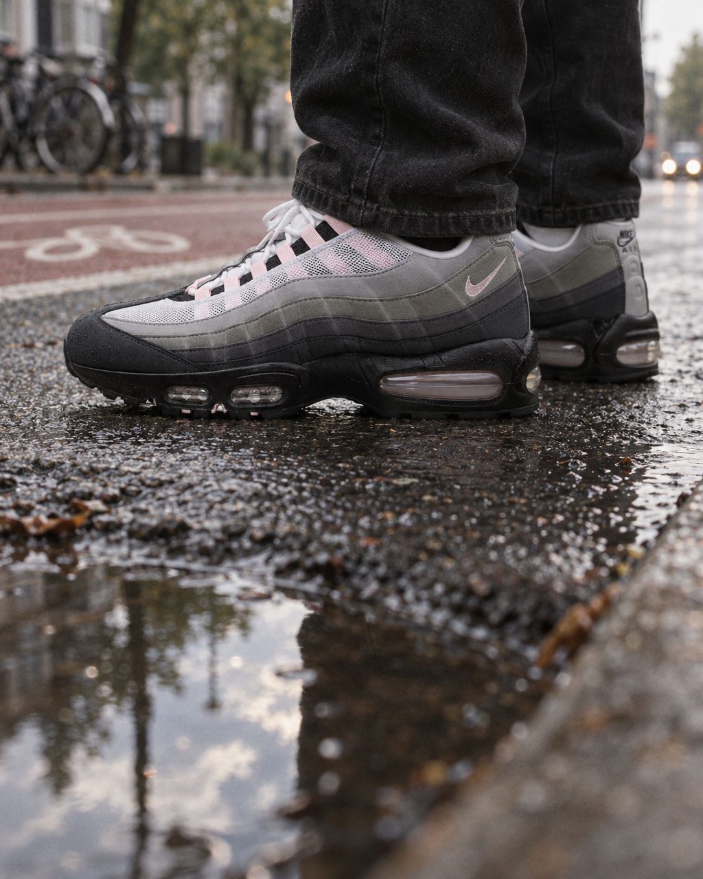 Nike Air Max 95 OG Big Bubble Pink Foam (Women's) - on-foot