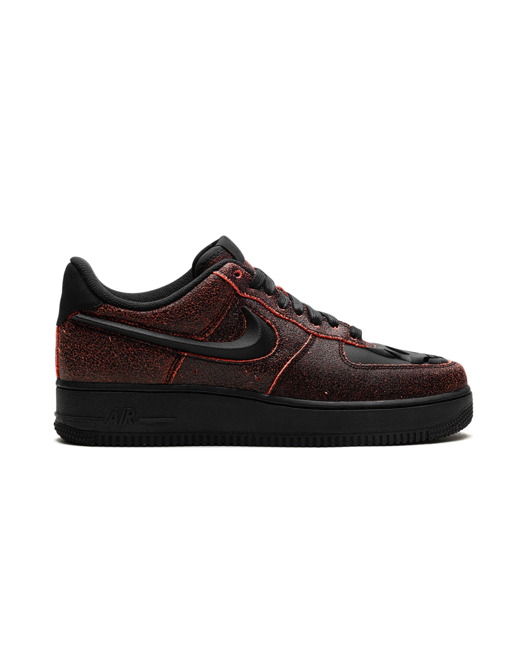 Nike Air Force 1 Low Retro QS Halloween Skull