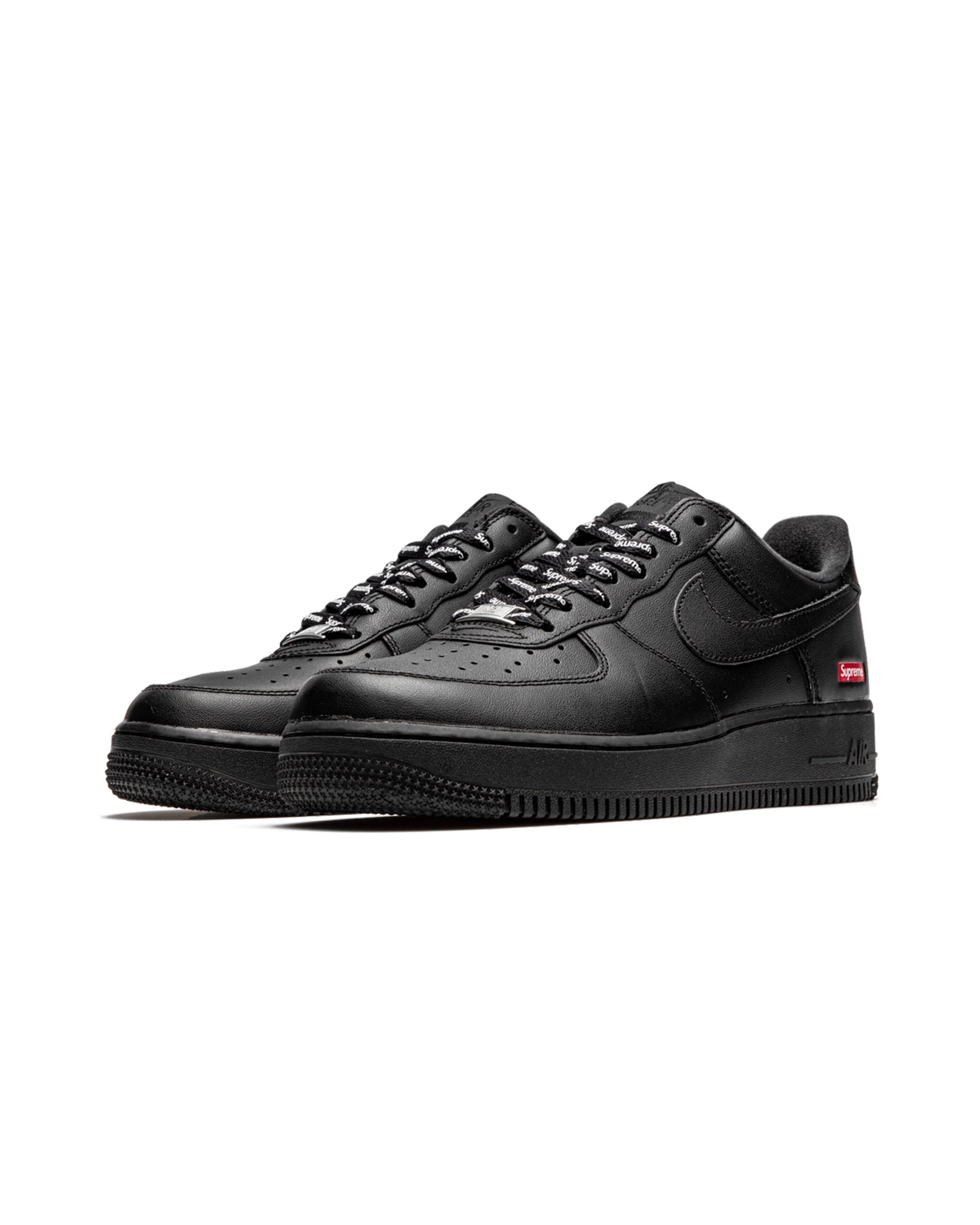 Nike Air Force 1 Low Supreme Black