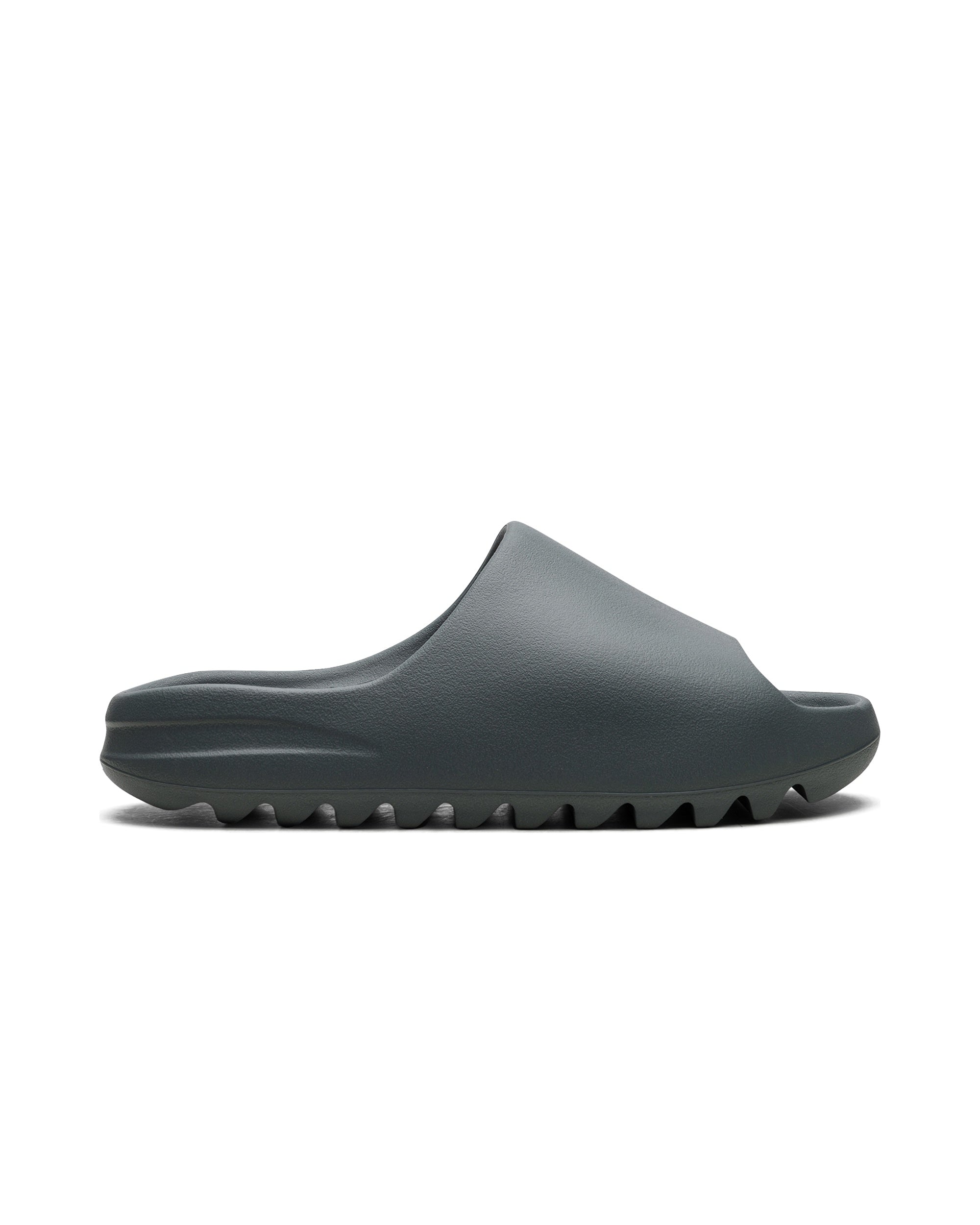 Jordan 4 Retro Red Cement