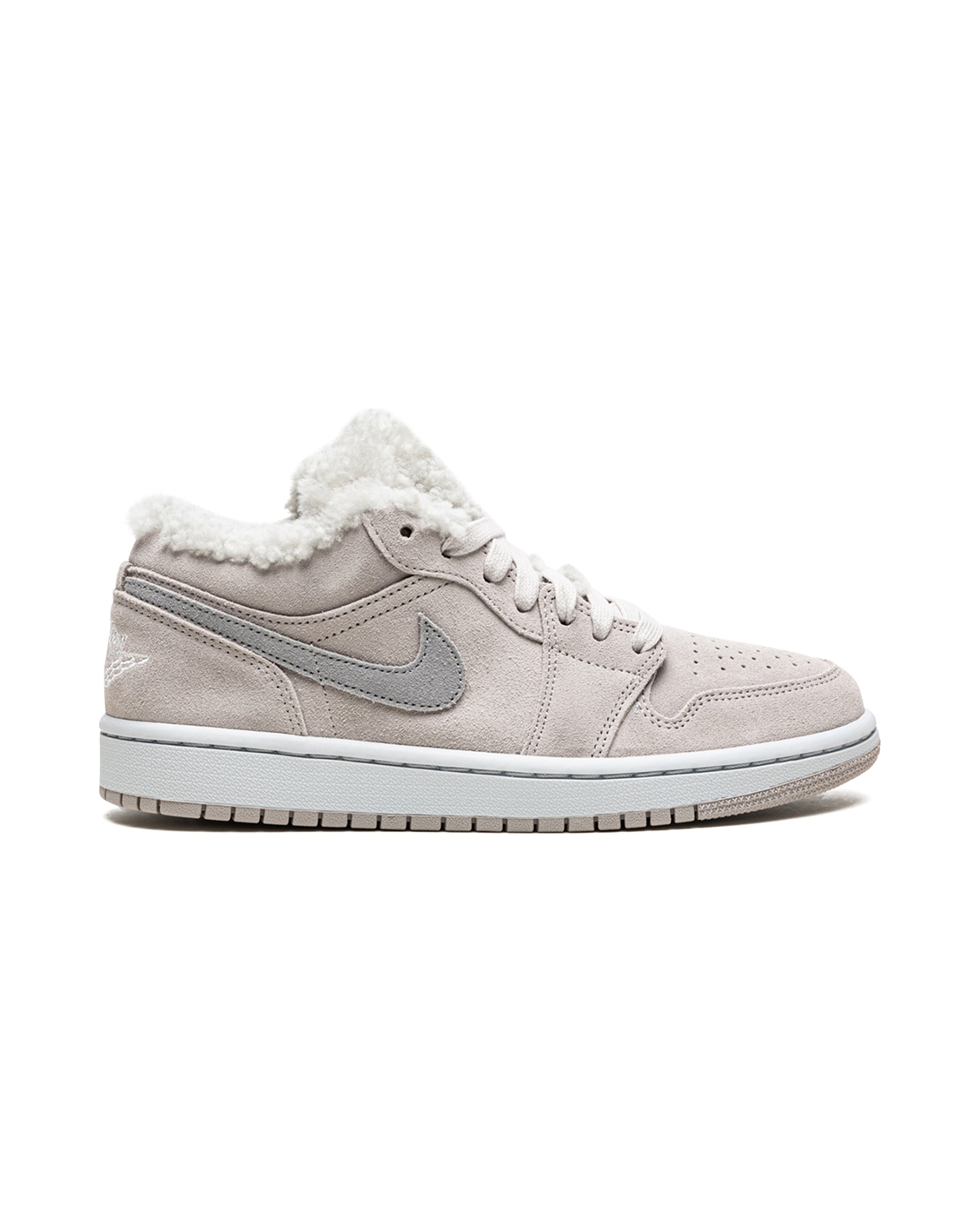 Jordan 1 Low SE Sherpa Fleece (Women's)