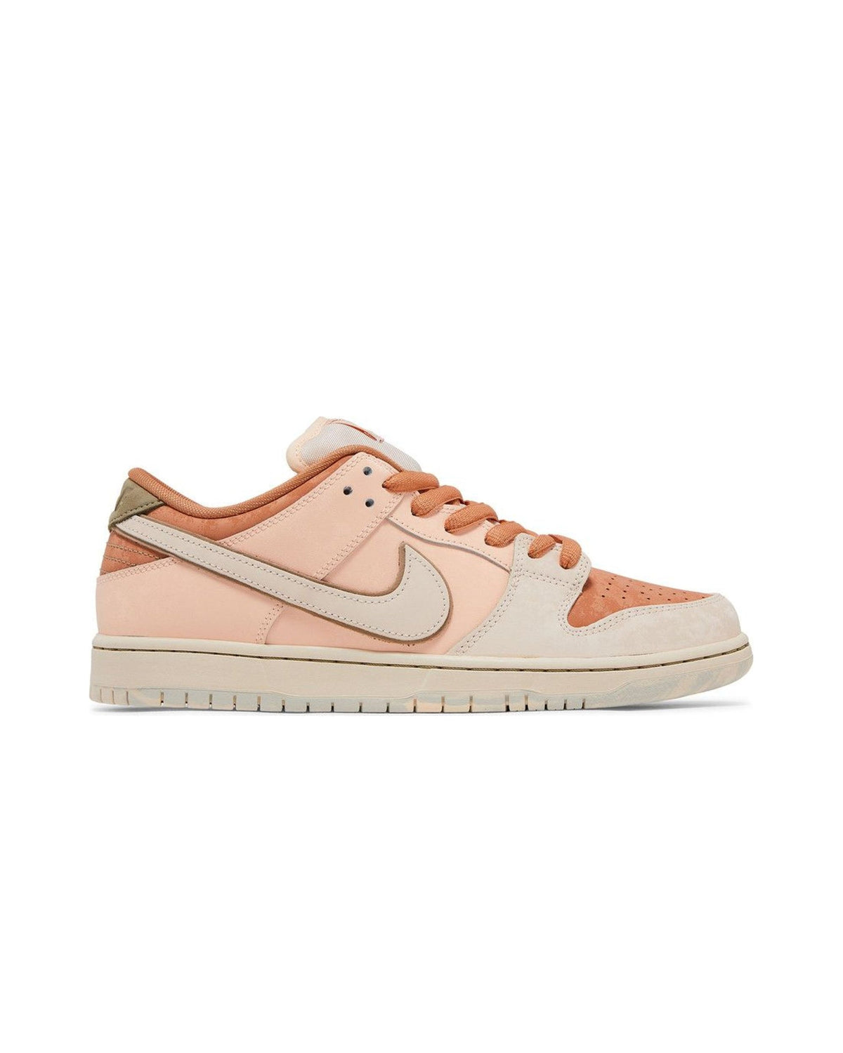 Nike SB Dunk Low Trocadéro Gardens