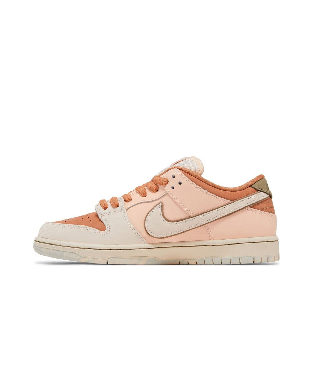 Nike SB Dunk Low Trocadéro Gardens