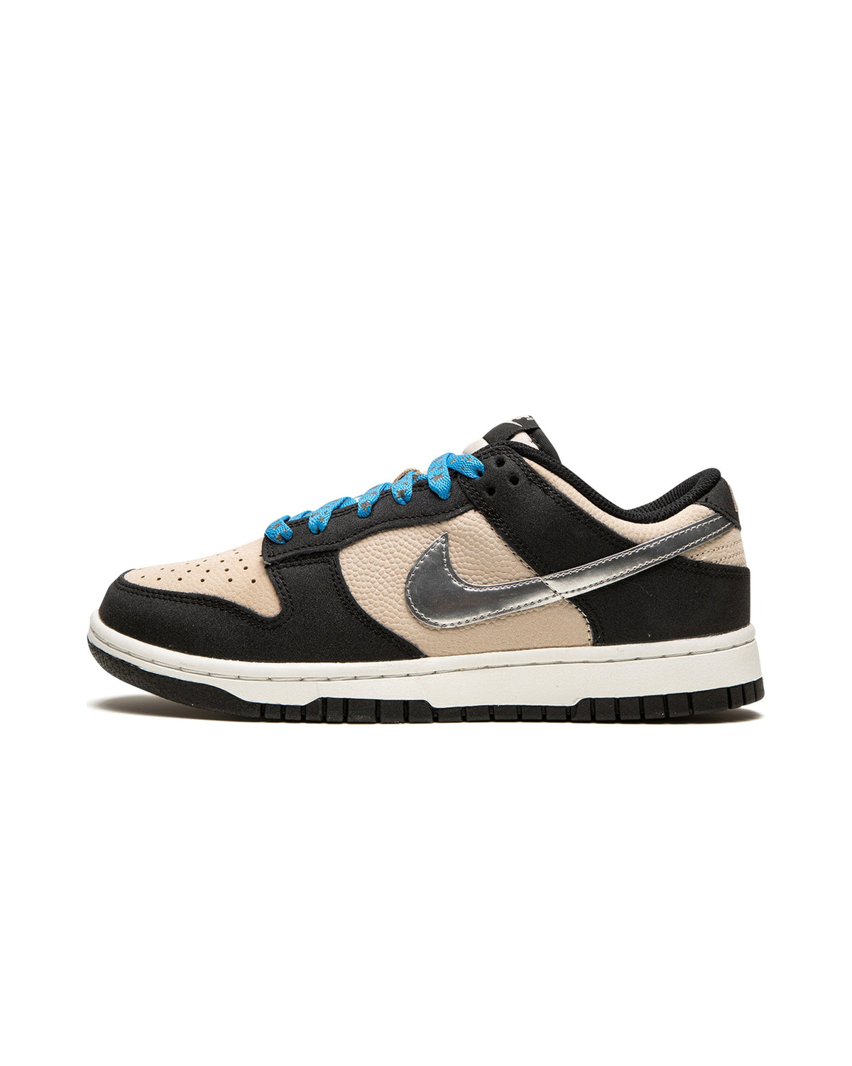 Nike Dunk Low Starry Laces (Women's)