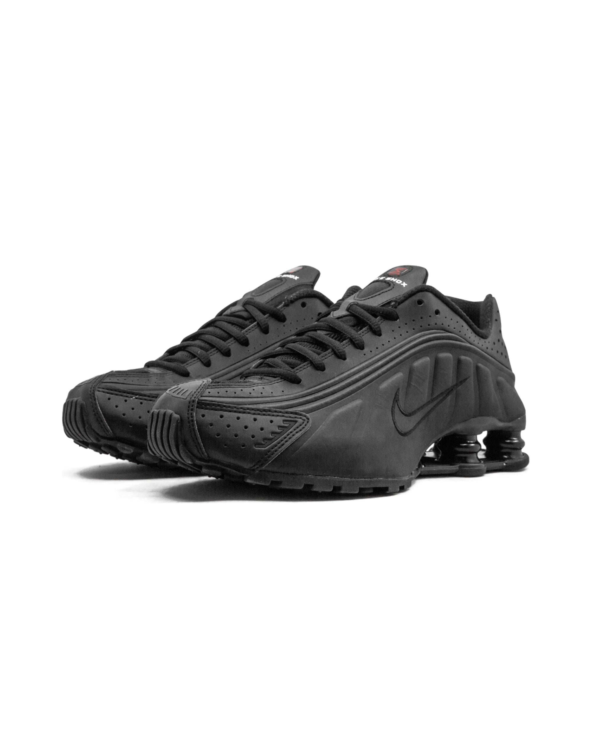 Nike Shox R4 Black (Women's)