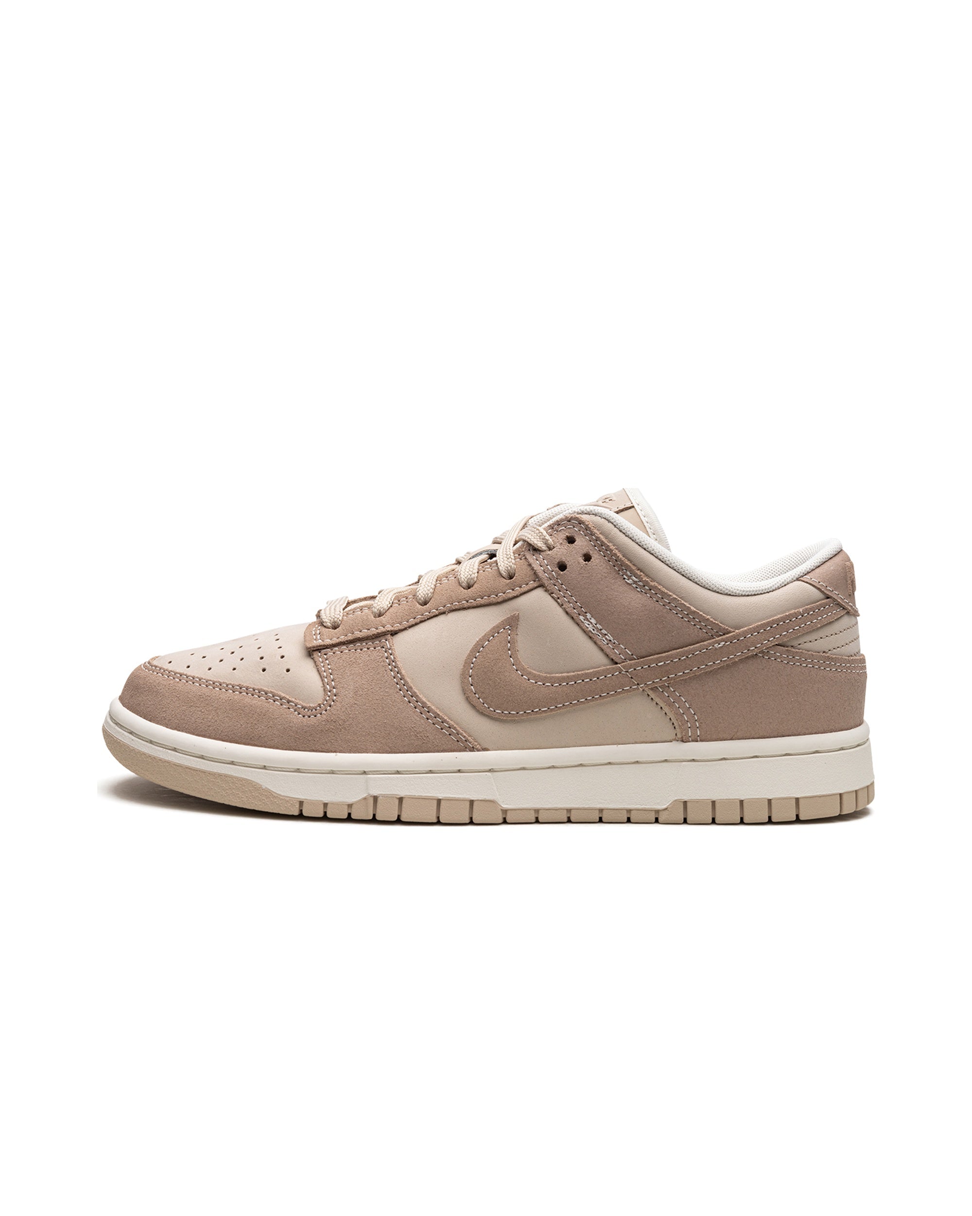 Nike Dunk Low SE Sanddrift (Women's)