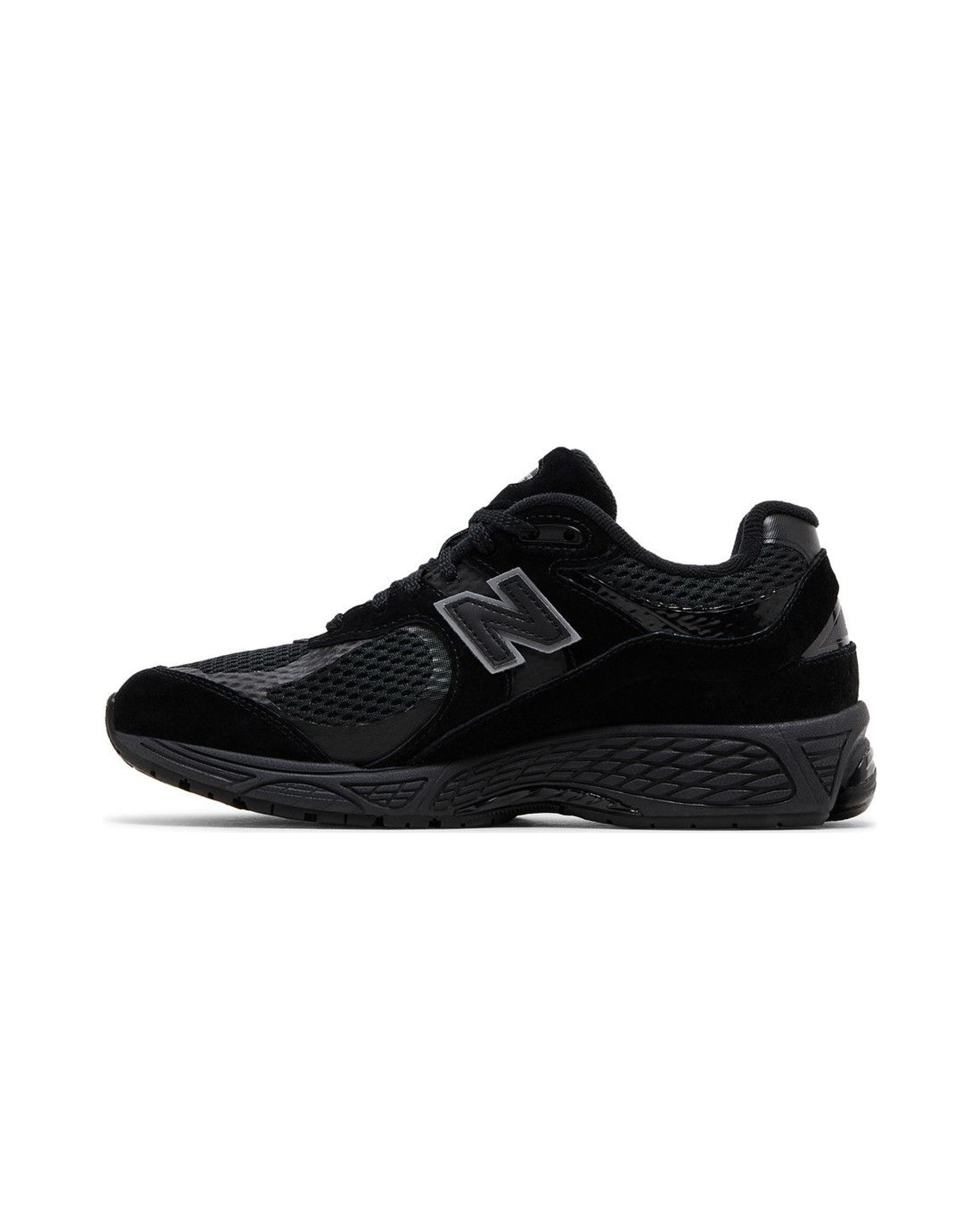 New Balance 2002R Mesh Black Metallic