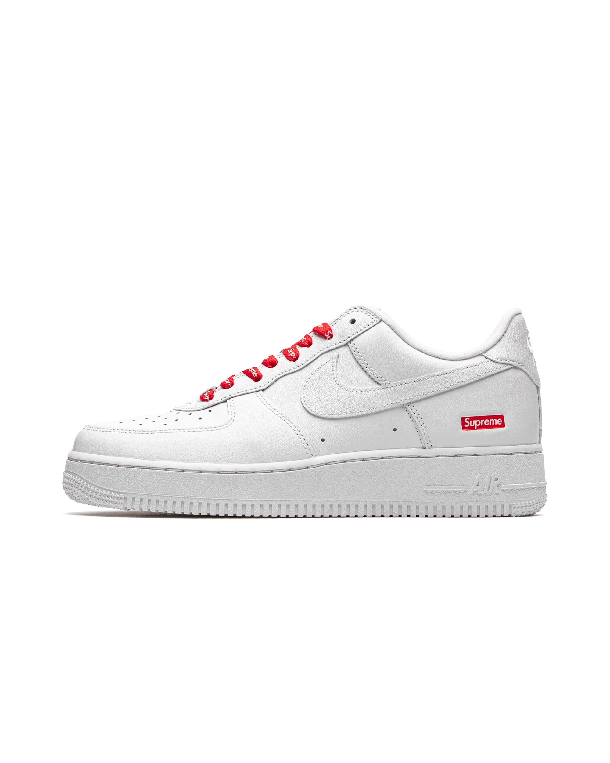 Nike Air Force 1 Low Supreme White