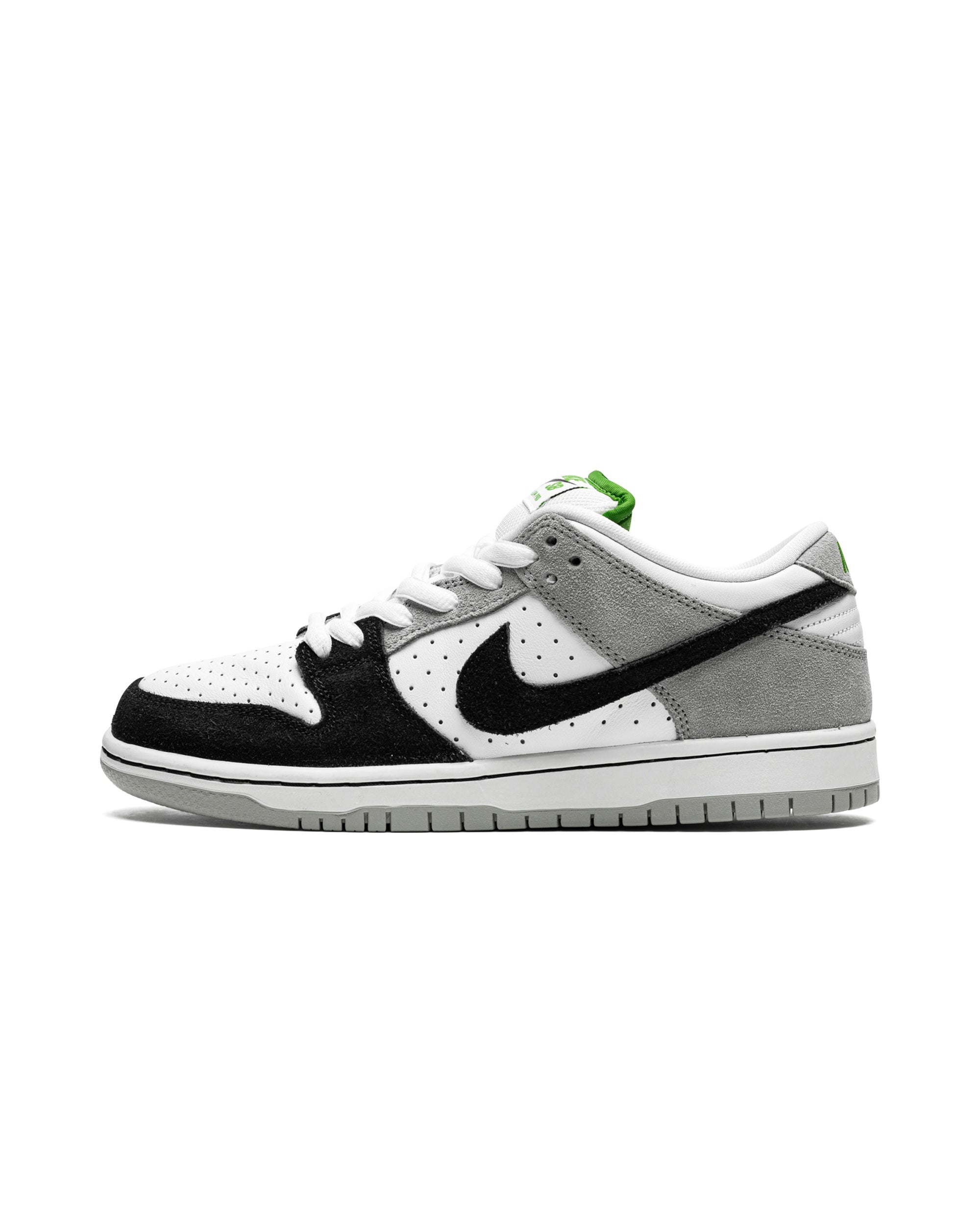 Nike SB Dunk Low Chlorophyll