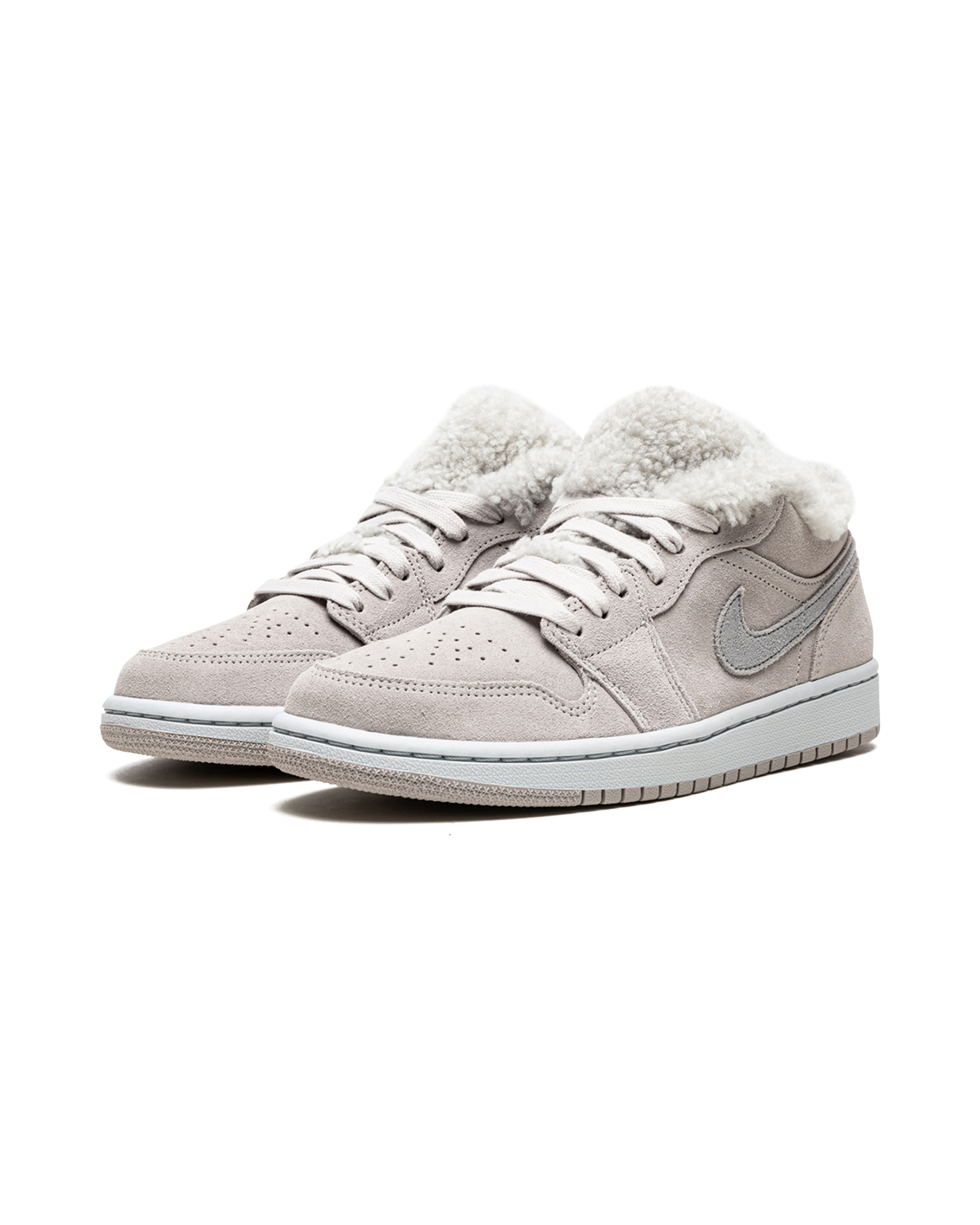 Jordan 1 Low SE Sherpa Fleece (Women's)