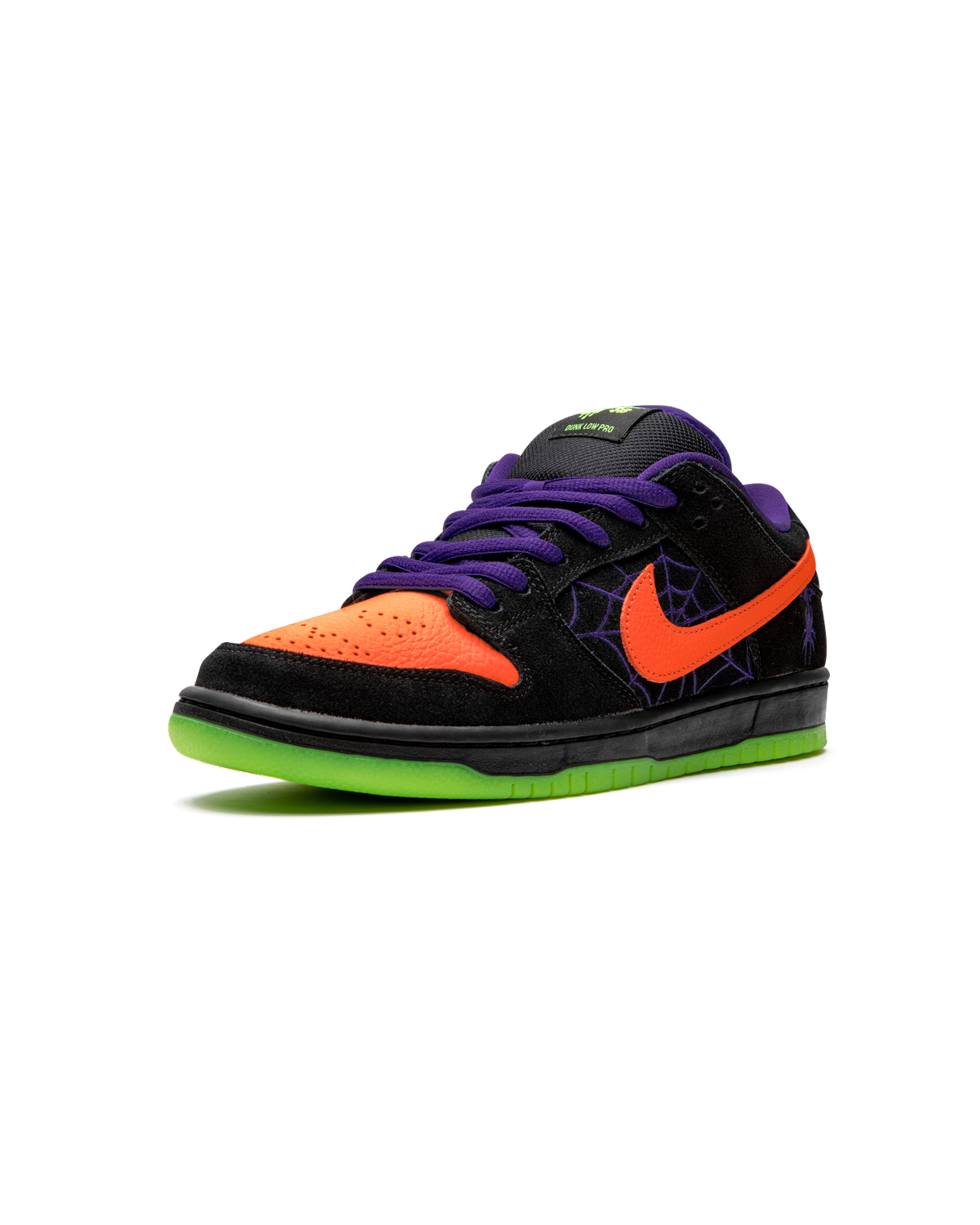 Nike SB Dunk Low Night of Mischief Halloween