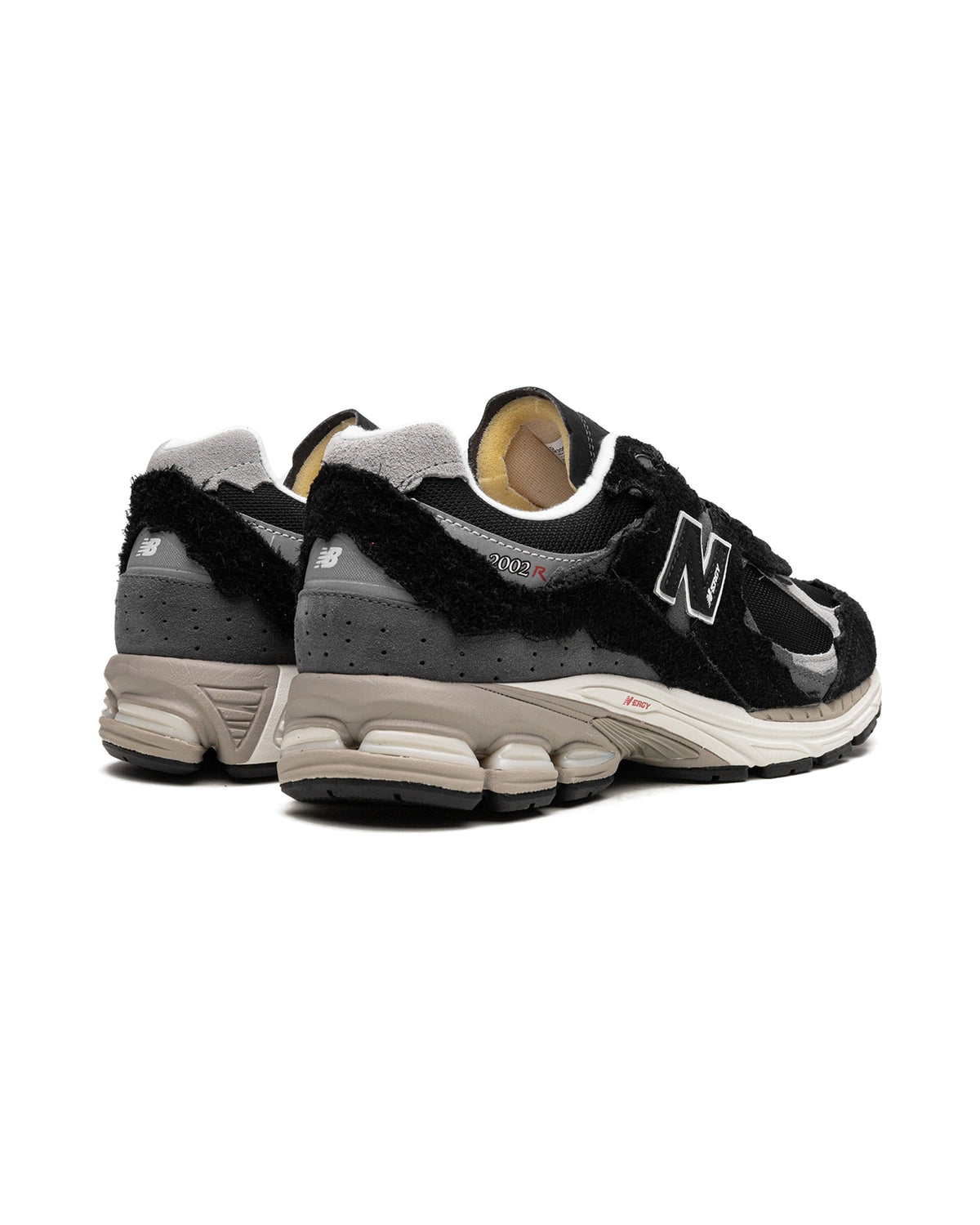 New Balance 2002R Protection Pack Black Grey