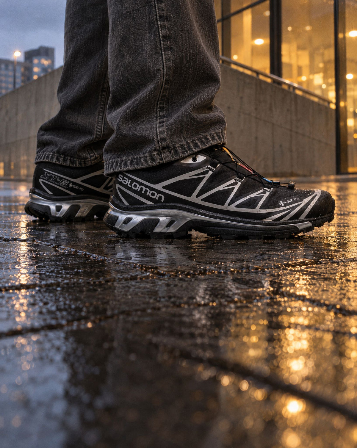 Salomon XT-6 Gore-Tex Black Silver - on-foot