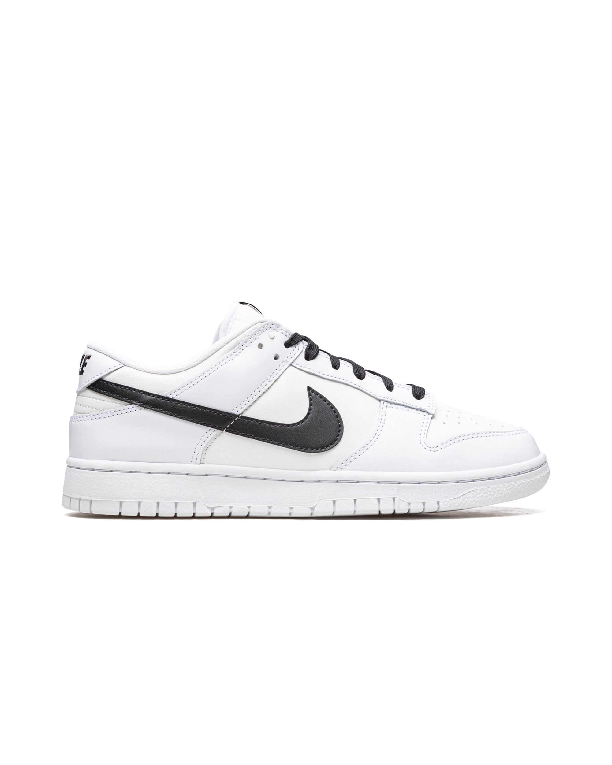 Nike Dunk Low Reverse Panda