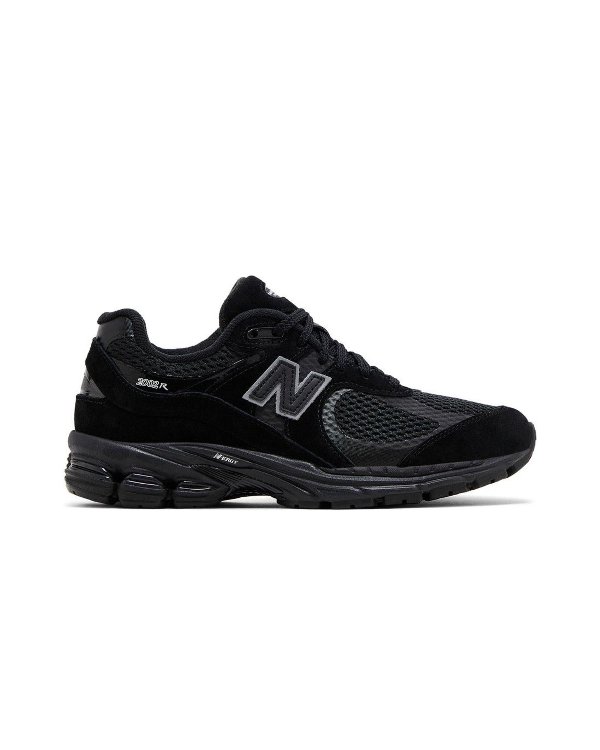 New Balance 2002R Mesh Black Metallic