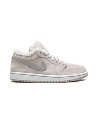 Jordan 1 Low SE Sherpa Fleece (Women's)