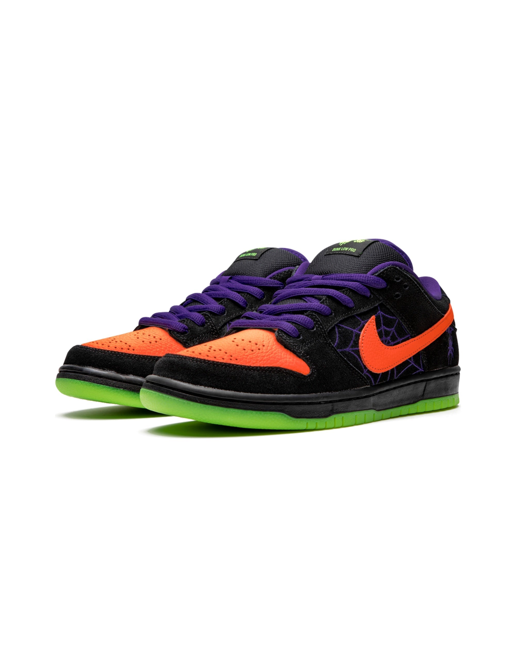 Nike SB Dunk Low Night of Mischief Halloween