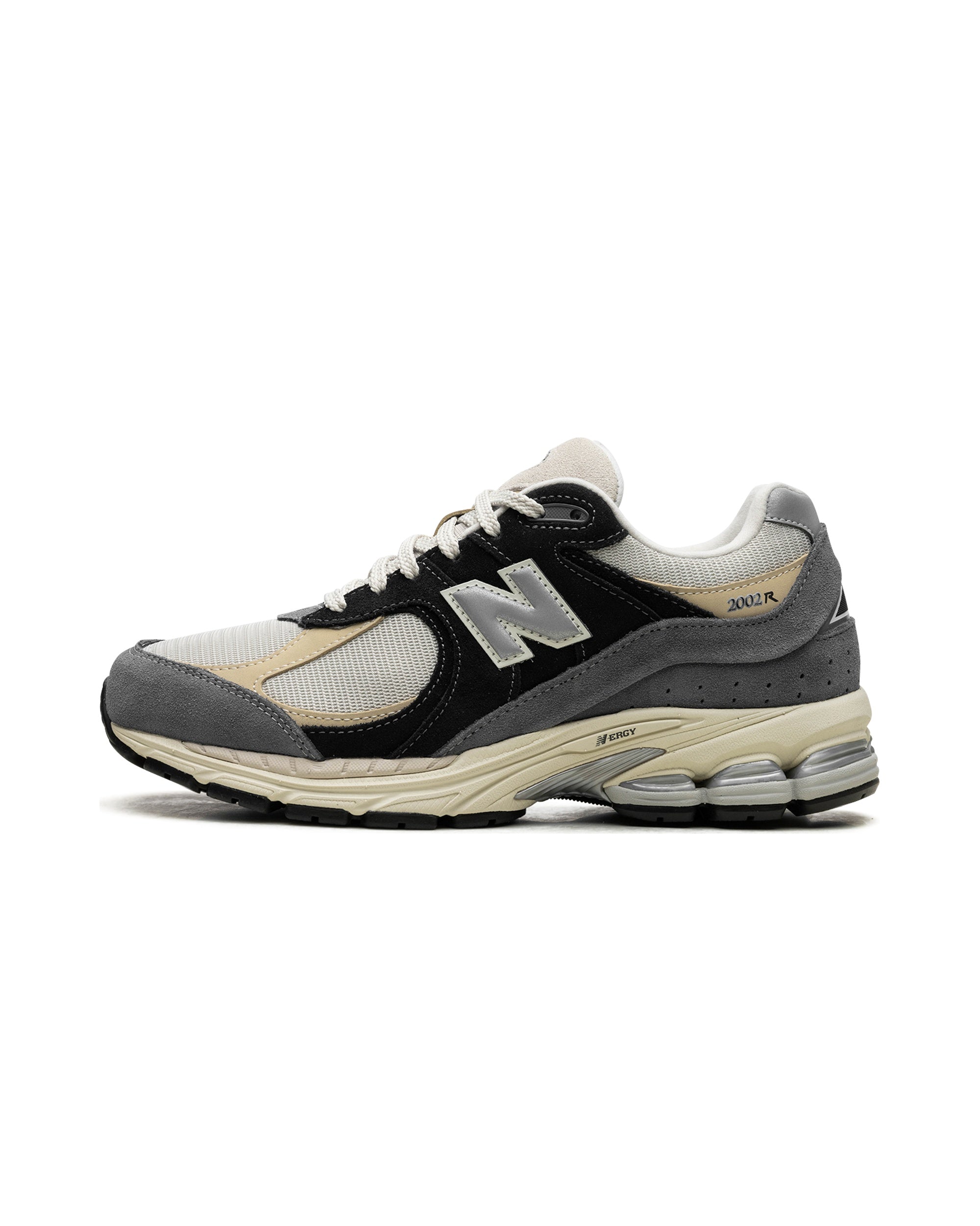 New Balance 2002R Magnet Sandstone