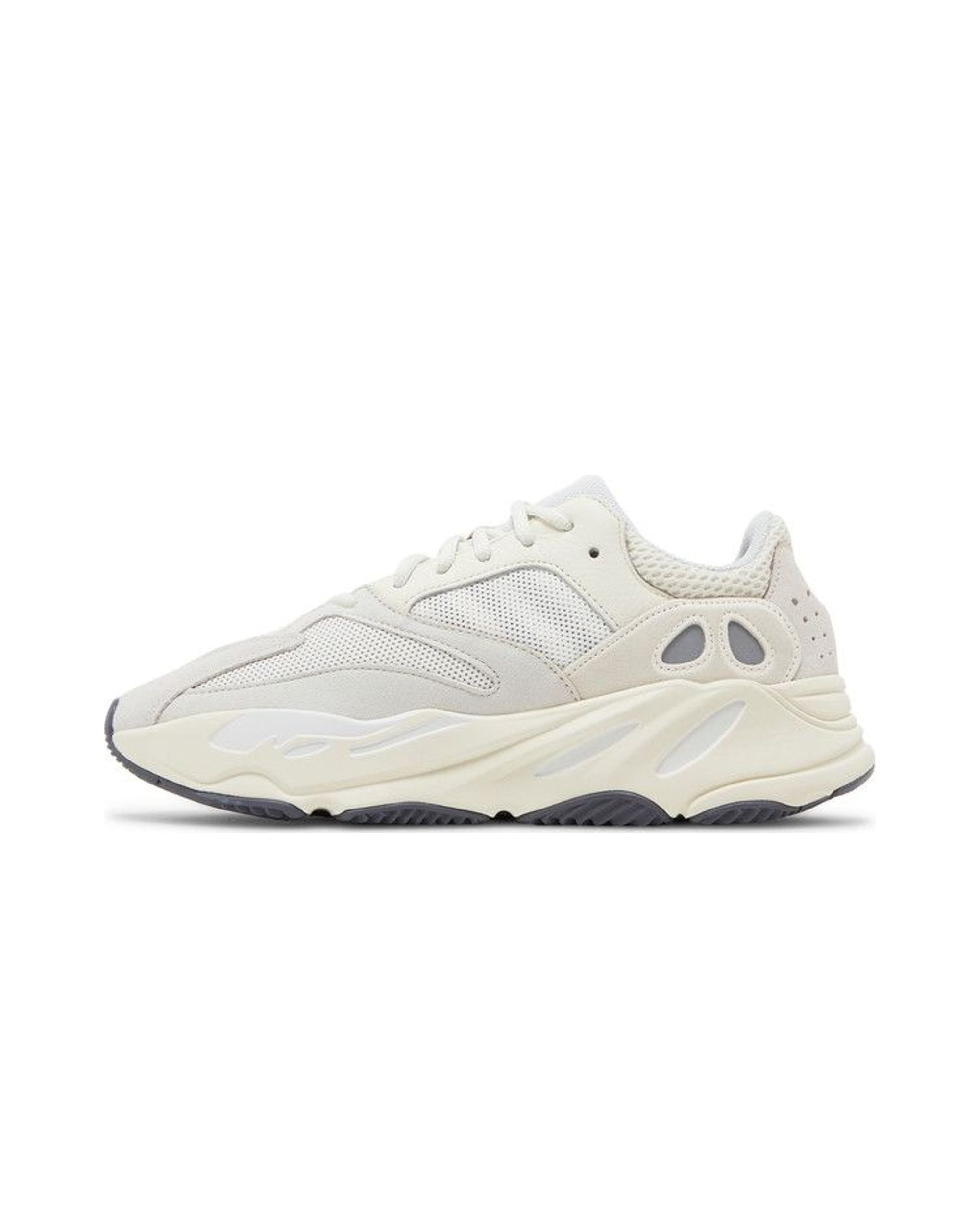 adidas Yeezy Boost 700 Analog