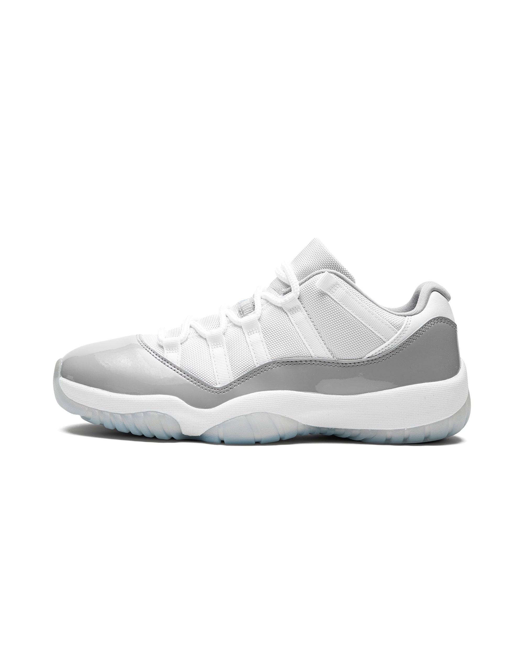 Jordan 11 Retro Low Cement Grey
