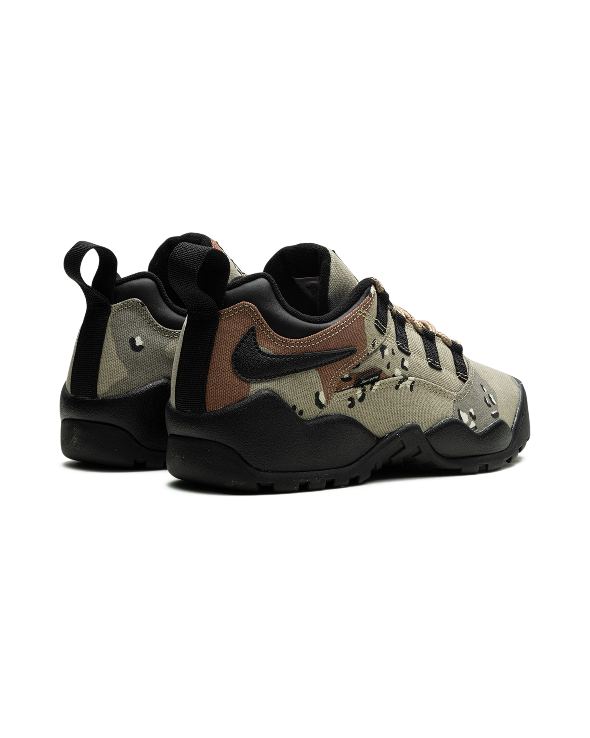 Nike SB Darwin Low Supreme Desert Camo