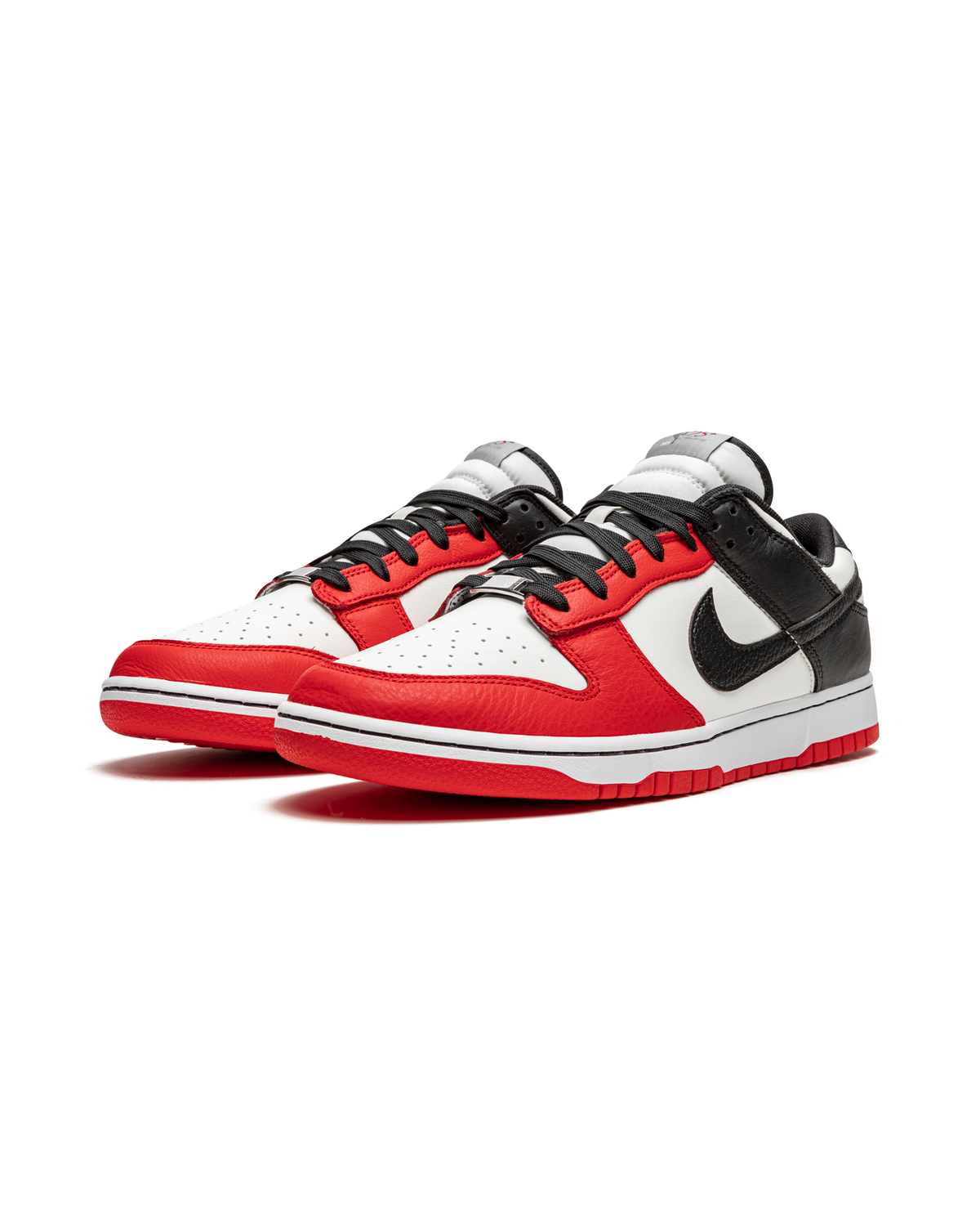 Nike Dunk Low EMB NBA 75th Anniversary Chicago