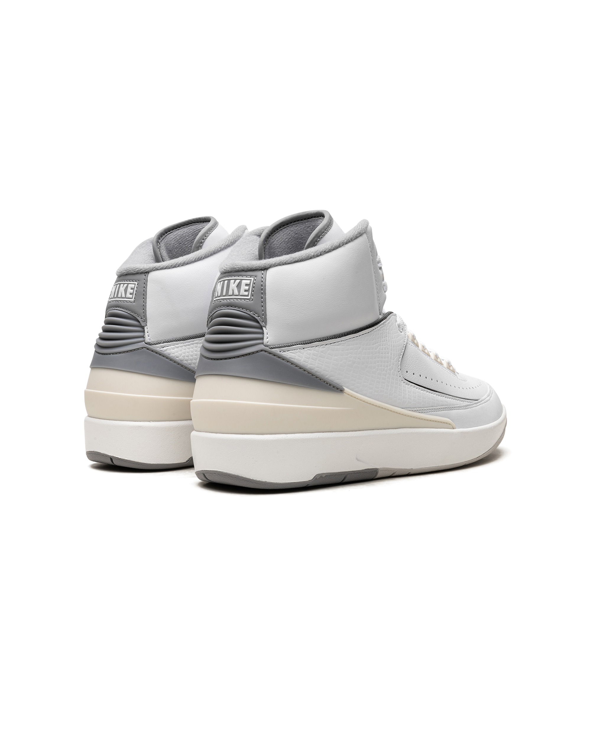 Jordan 2 Retro Cement Grey
