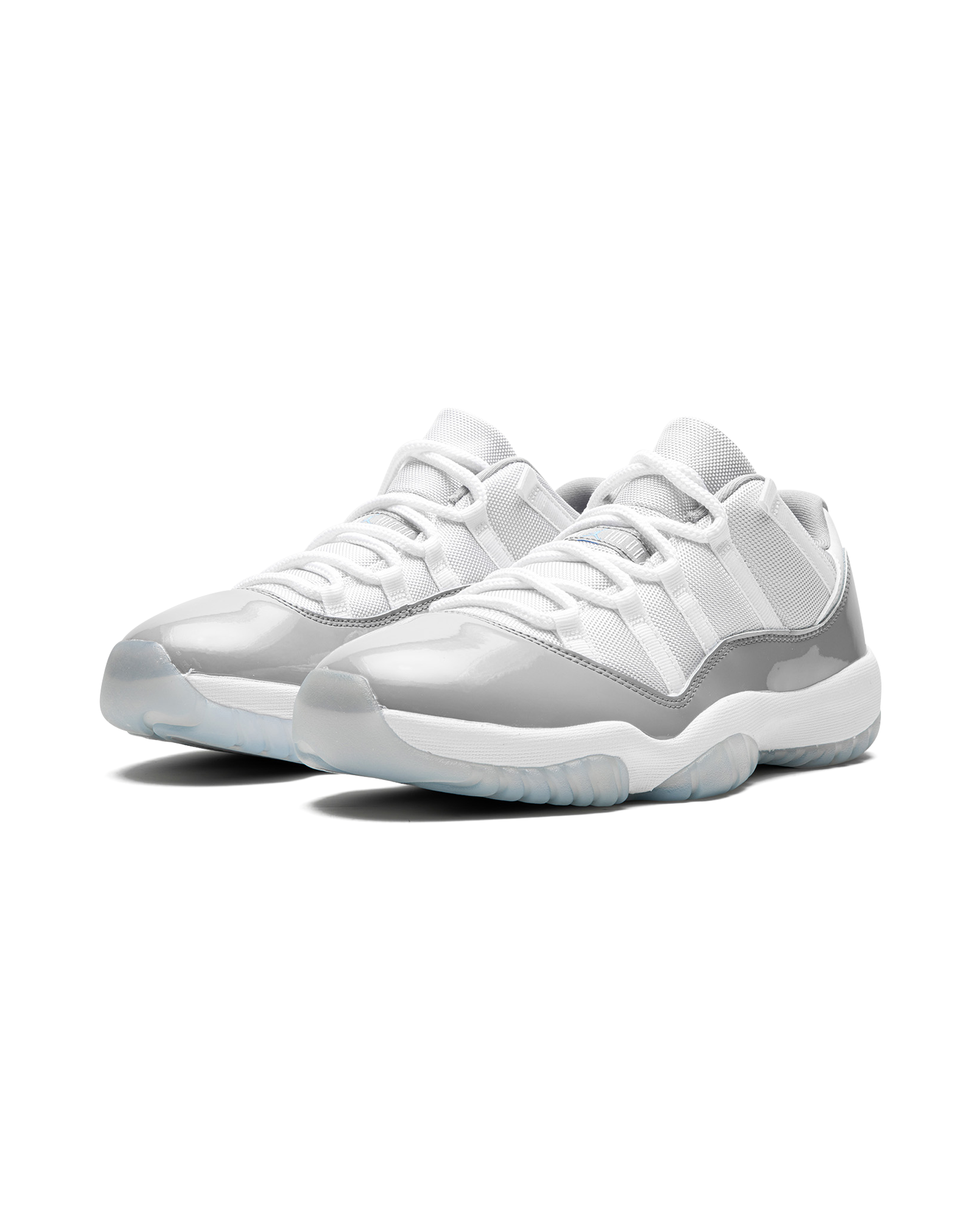 Jordan 11 Retro Low Cement Grey